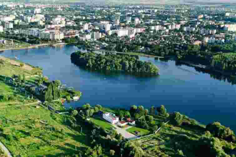 Коли потепліє у Хмельницькому та області: прогноз погоди на тиждень