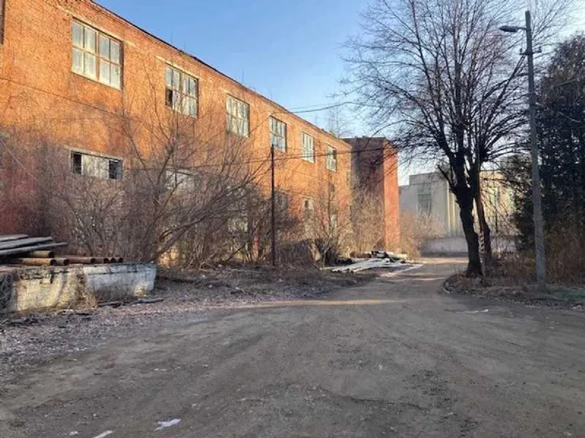 Занедбаний промисловий комплекс на Підзамчі продали за 57,6 млн грн