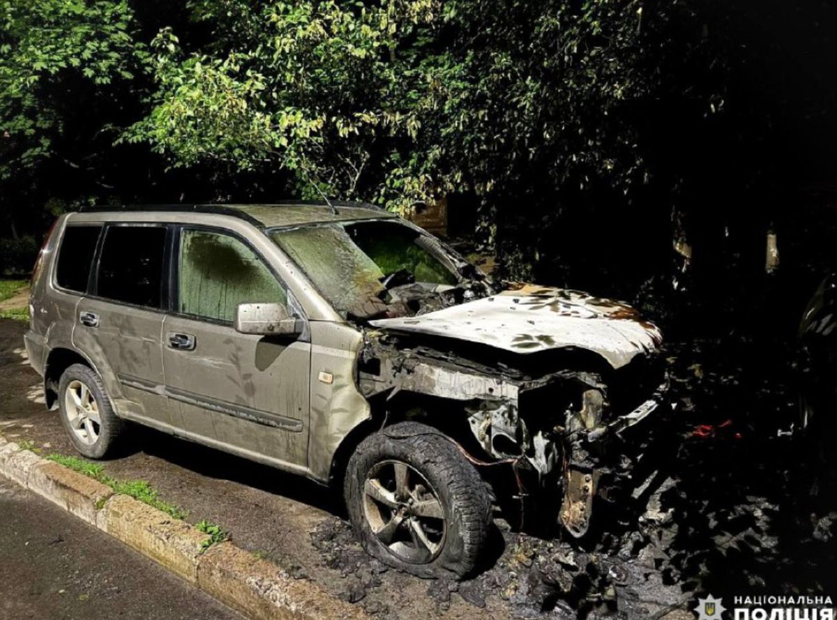 22-річний рівнянин уник покарання за підпал автомобілів ЗСУ на замовлення росіян