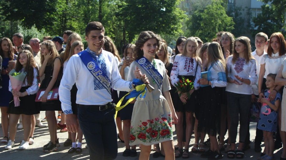 Міністр освіти пояснив, чи дозволені урочисті лінійки на останній дзвоник у школах