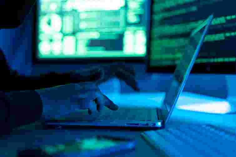 Пов'язані з Росією хакери під виглядом журналістів атакували Міноборони Великої Британії