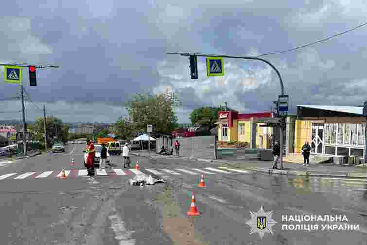 У Хмельницькому водій вантажівки збив на смерть 69-річну пішохідку