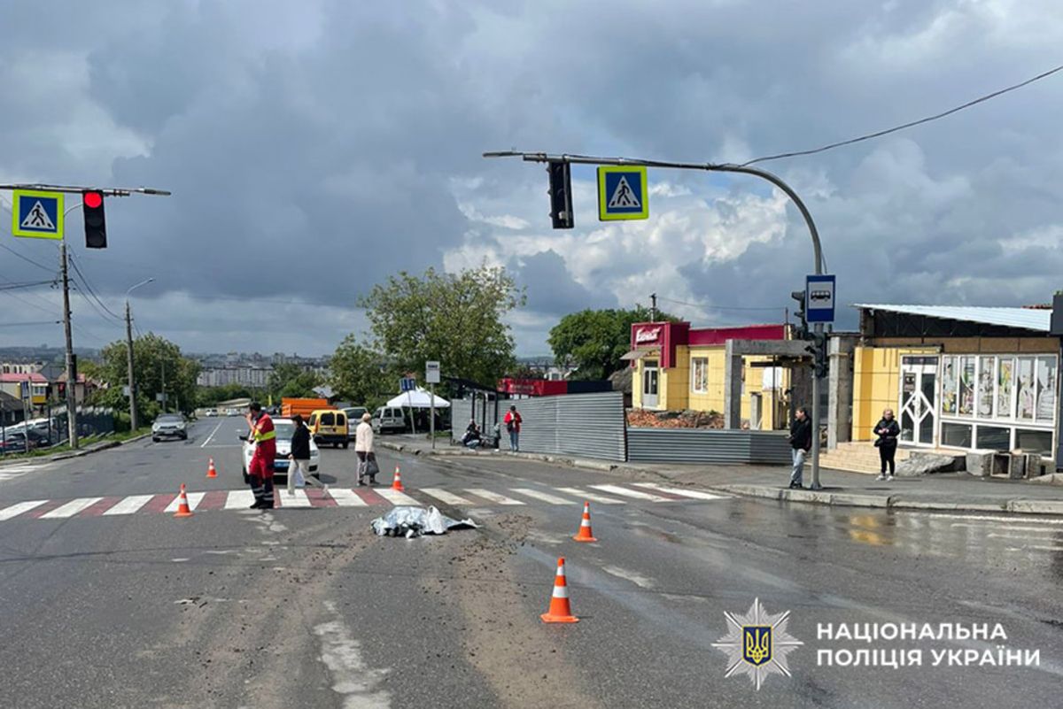 У Хмельницькому водій вантажівки збив на смерть 69-річну пішохідку