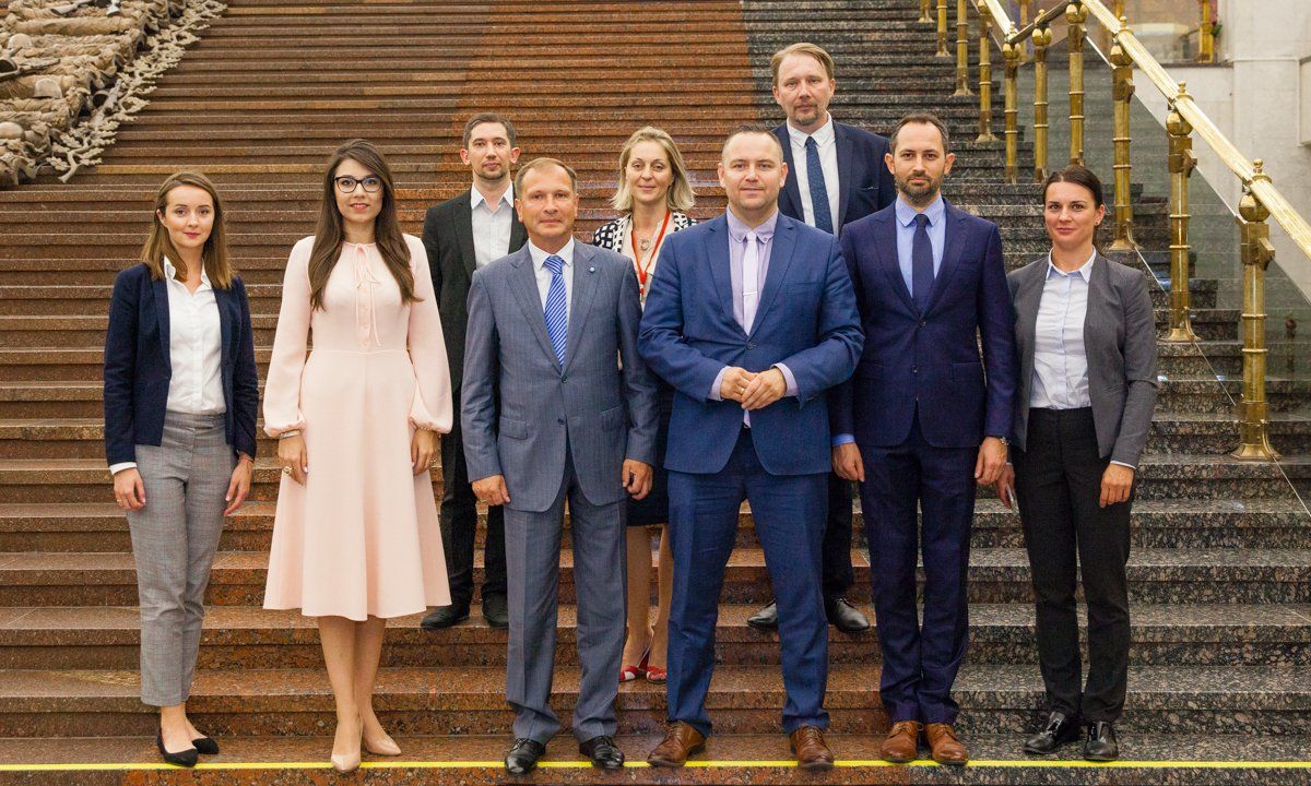 Кароль Навроцький в московському Музеї Побєди під час зустрічі із його директором Алєксандром Школьніком. Фото музею