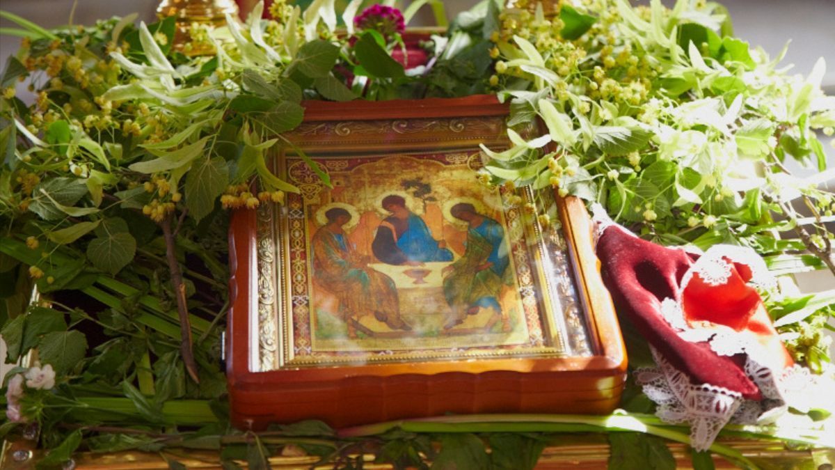 Трійця, Пʼятидесятниця, Зелена неділя: дата святкування, головні звичаї та заборони

