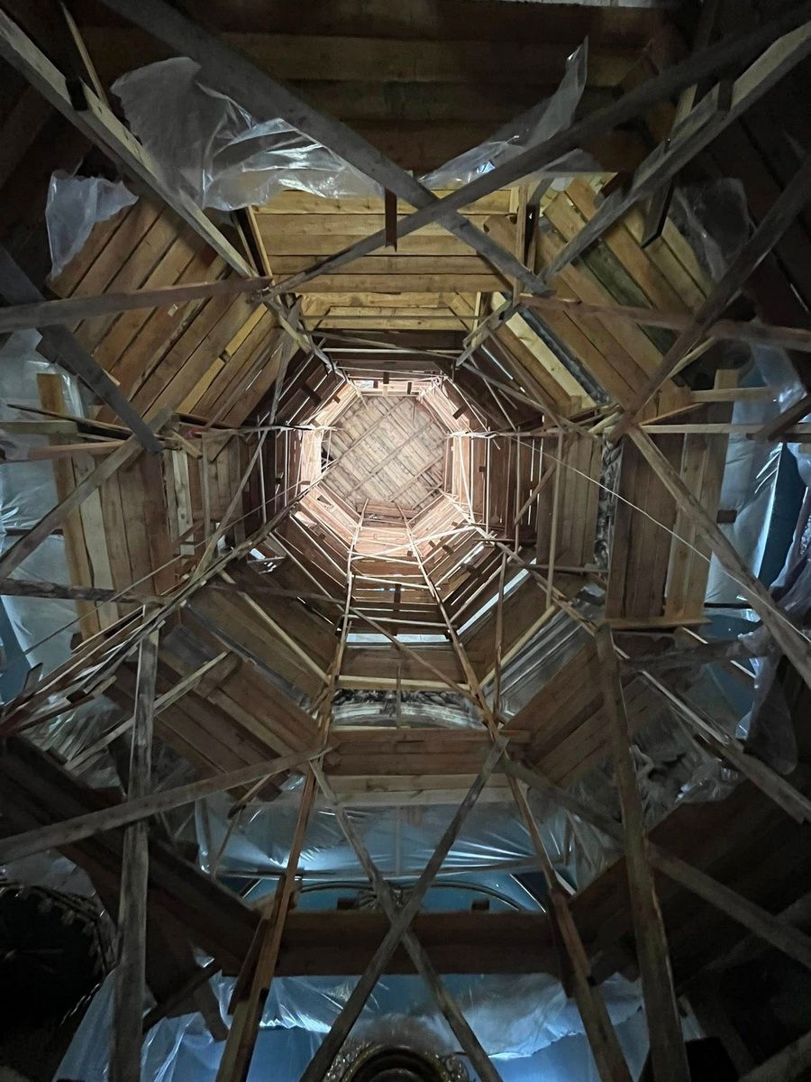 В церкві пресвятої Трійці реставрують купол