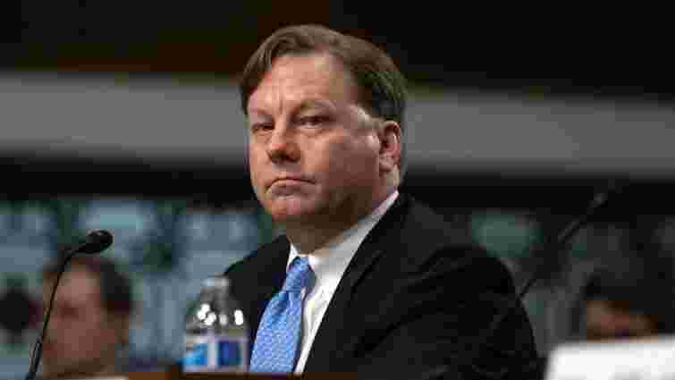 В Пентагоні на ключову посаду призначили чиновника, який блокував допомогу Україні