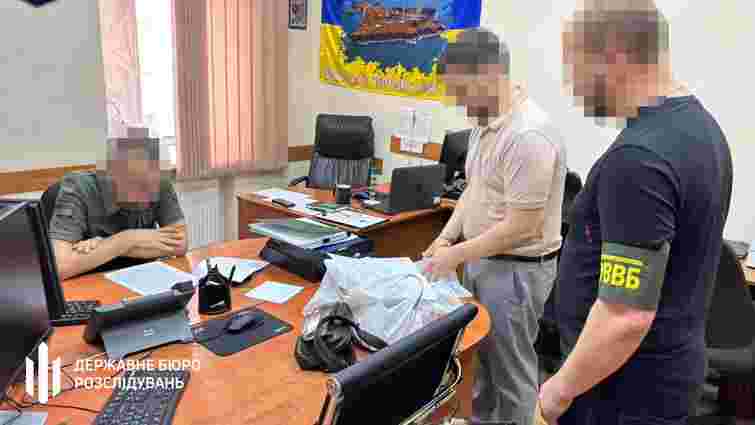 У Києві полковник ДПСУ за хабар намагався уникнути переведення на фронт