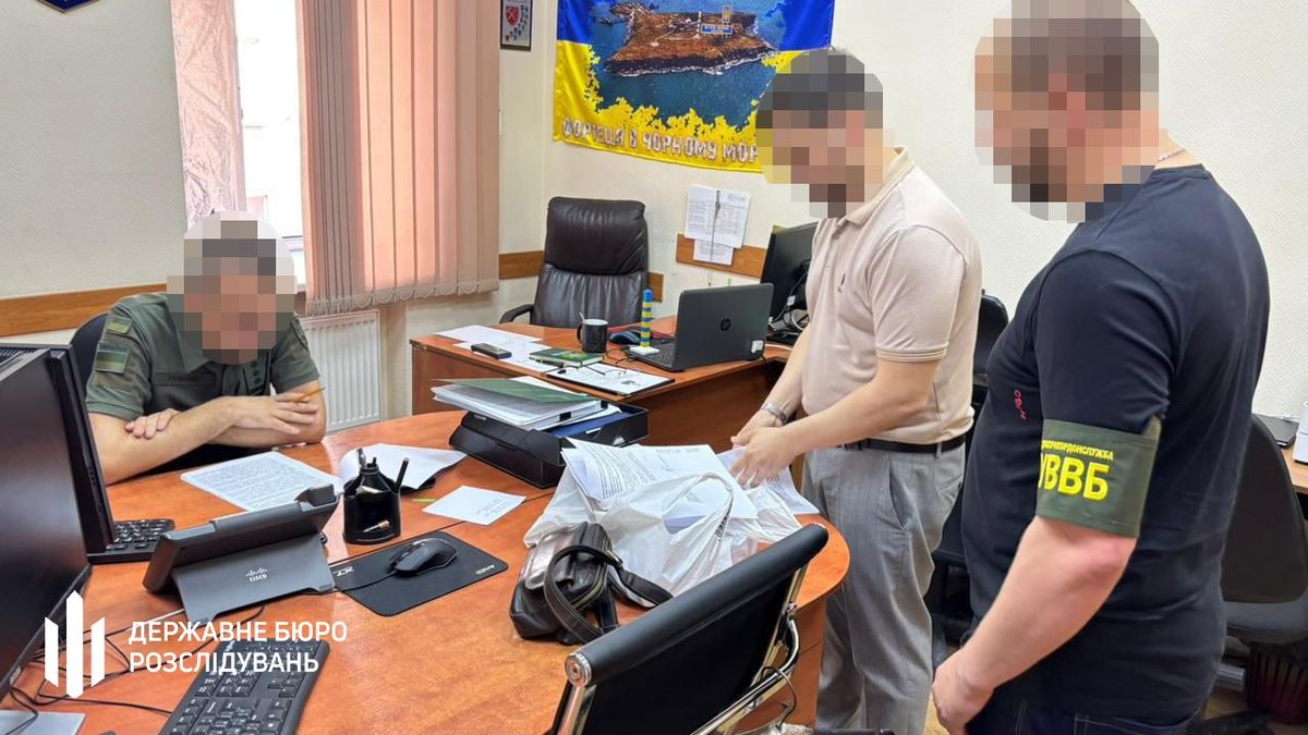 У Києві полковник ДПСУ за хабар намагався уникнути переведення на фронт