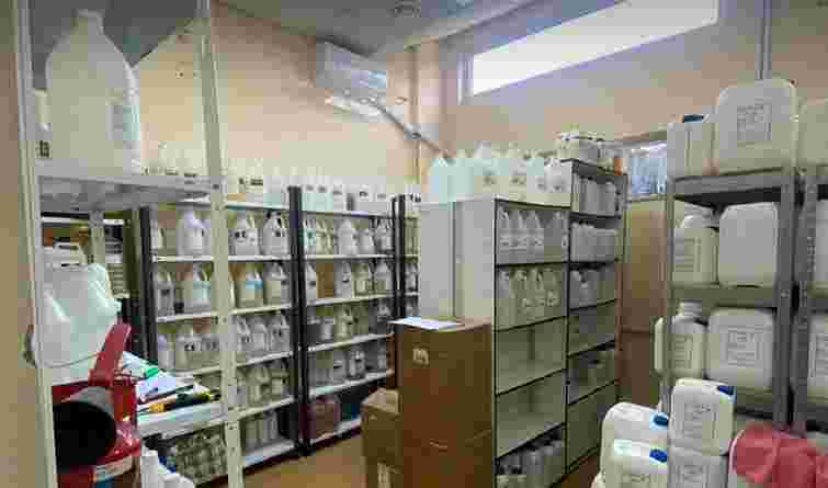 БЕБ ліквідувало на Львівщині підпільний цех з виготовлення рідин для електронних сигарет 