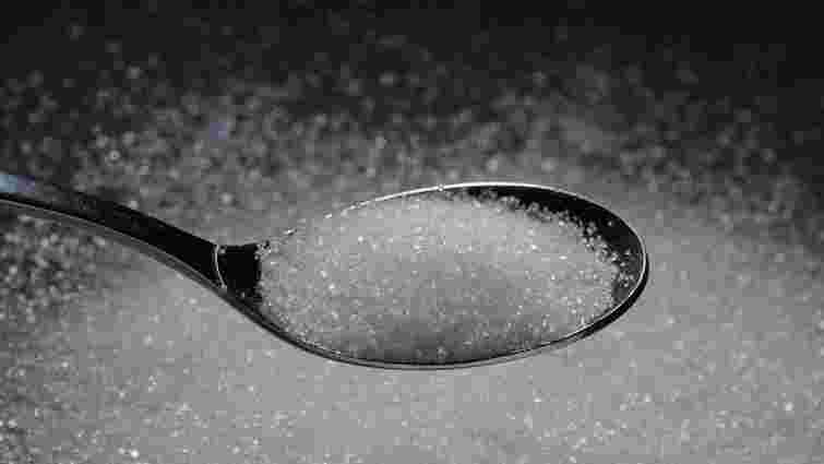 Скільки грамів у чайній ложці: пропорції для різних продуктів 