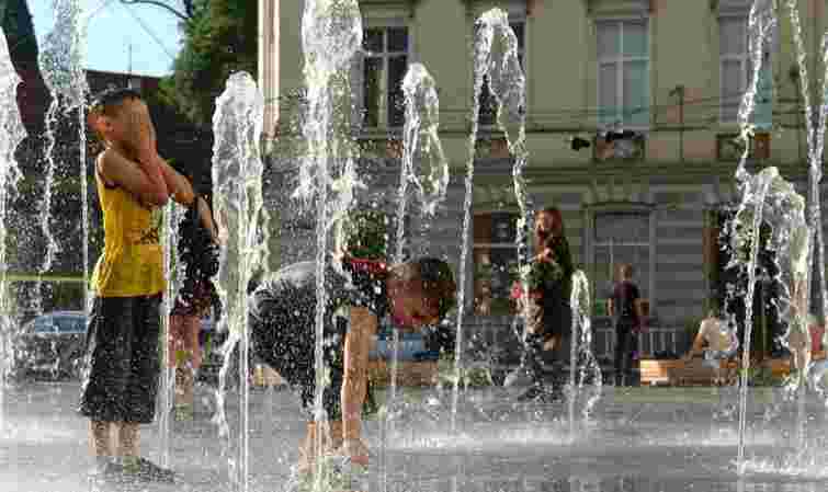 У Львові зафіксували найвищу температуру повітря за останні 25 років