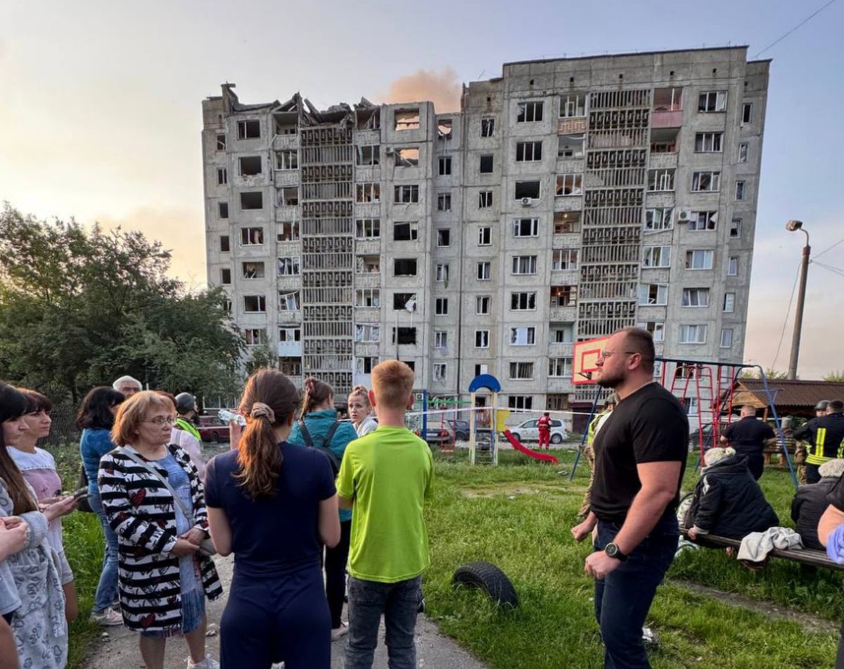 Унаслідок комбінованої російської атаки по Луцьку є загиблий та 26 постраждалих 