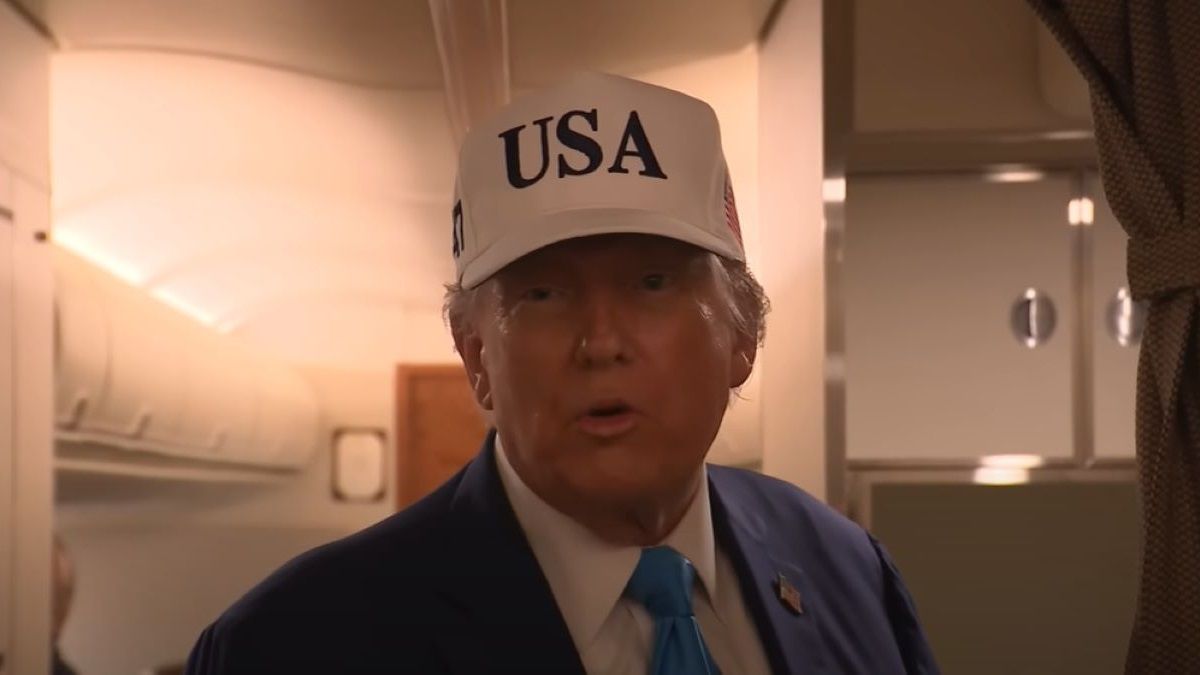 Трамп заявив, що Україна сама дала привід росіянам для масованого удару