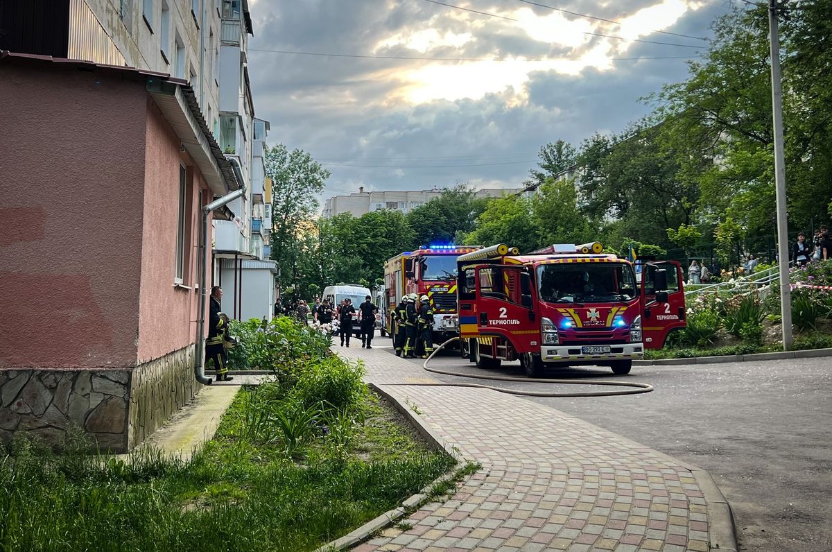 У Тернополі через вибух у квартирі загинула жінка
