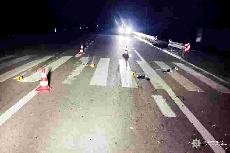 В Острозі на пішохідному переході водій BMW збив на смерть чоловіка