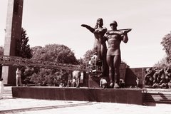 Пострадянська епоха добігає кінця