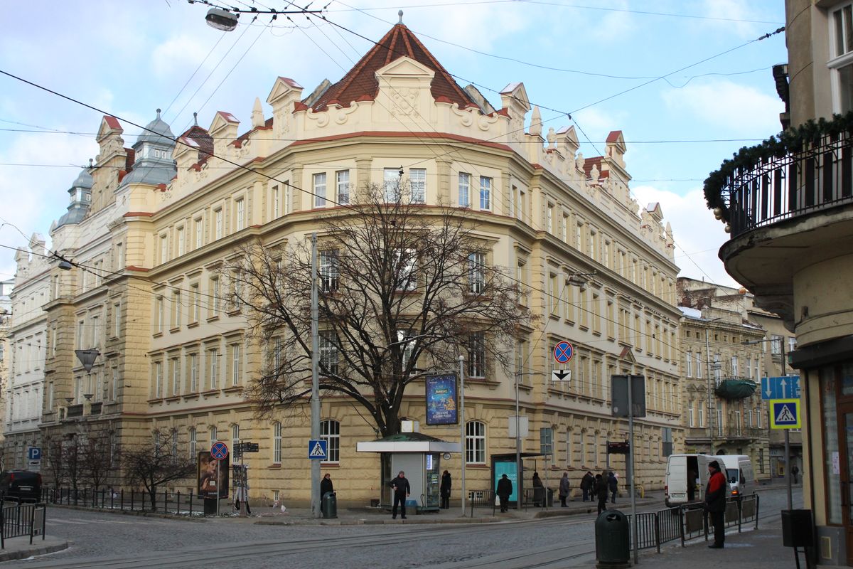 Депутати передали будівлі суду в центрі Львова в державну власність
