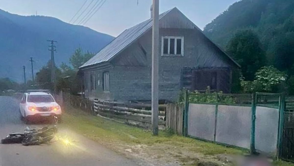 На Закарпатті в аварії загинув 16-річний пасажир мотоцикла