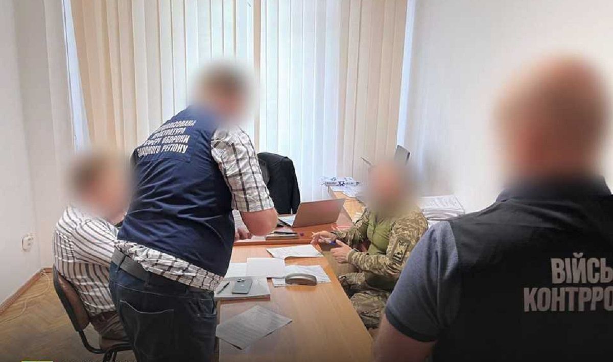 Заступника комбата з львівської бригади ТрО викрили на незаконній виплаті 36 млн грн у тилу