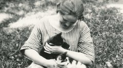 Котики, мандри і думи Катерини Грушевської