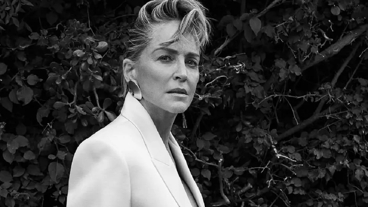 Шерон Стоун знялась для Vogue у костюмі львівської дизайнерки Марії Гладиш