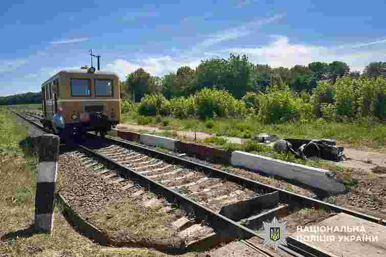 На Хмельниччині внаслідок ДТП на залізниці загинув 12-річний хлопчик 