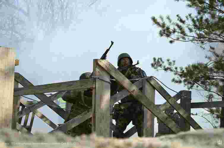 Росіяни атакували дронами навчальний центр Сухопутних військ 