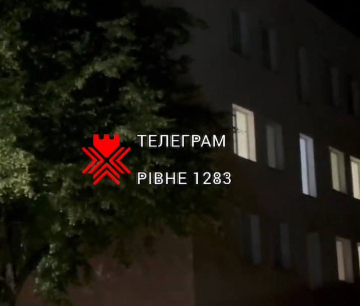 Поліція встановила студентів, які слухали російські пісні у гуртожитку в Костополі