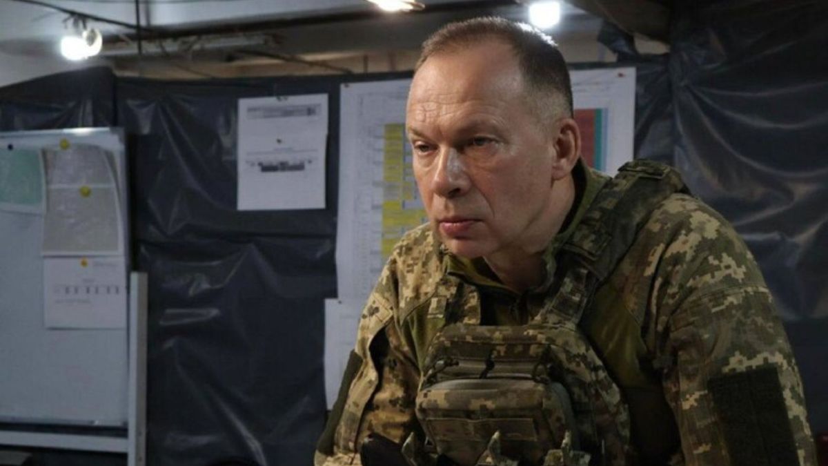 Сирський повідомив, що ЗСУ зупинили просування росіян у прикордонні Сумщини