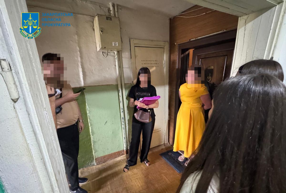 В Ужгороді затримали працівників банку за привласнення 1,7 млн грн від пенсіонерів в окупації