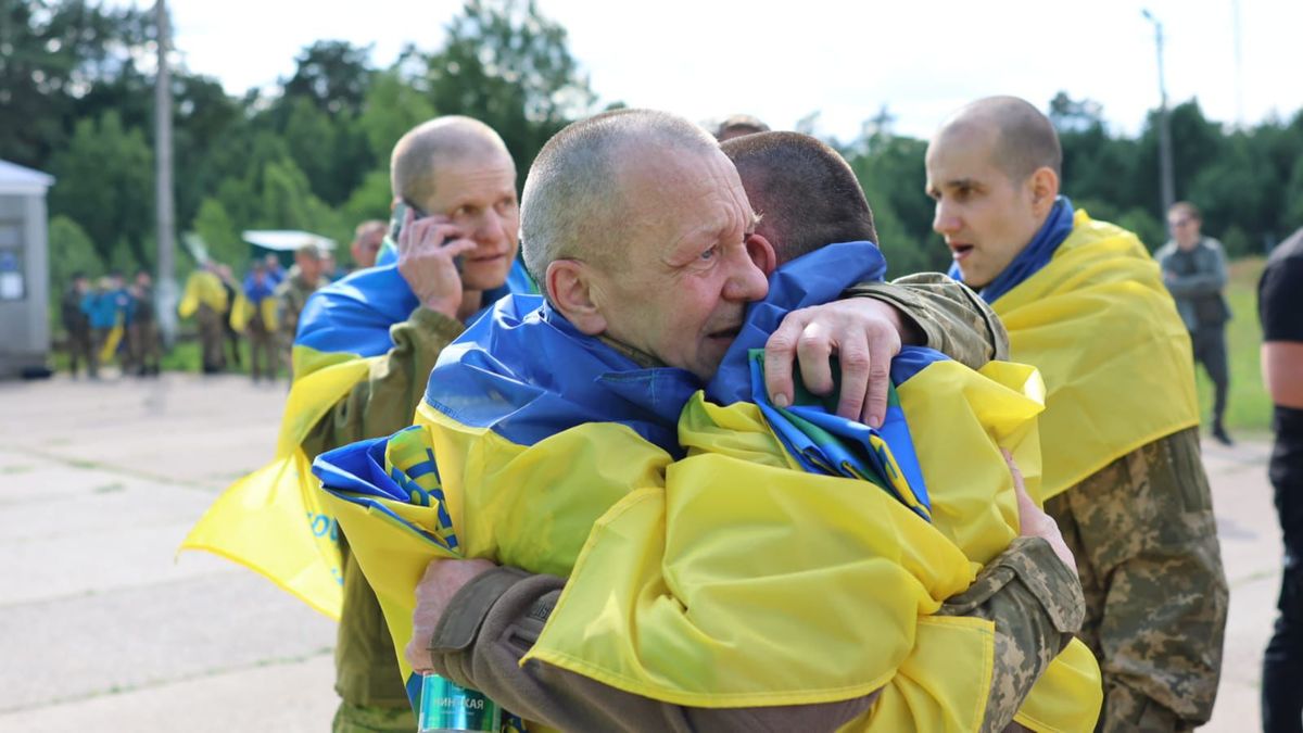 З російського полону повернулися четверо військових з Волині