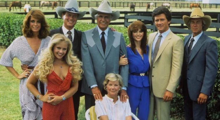 Ми всі за них хвилювалися: старі мильні опери, які викликають ностальгію