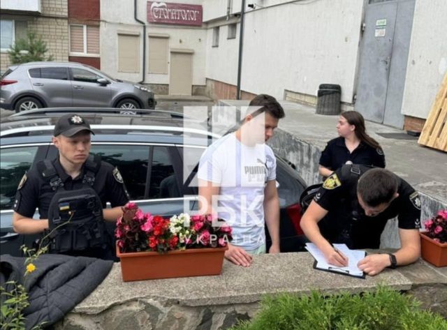 Довірену особу Назарія Гусакова затримали 27 червня. Фото РБК-Україна