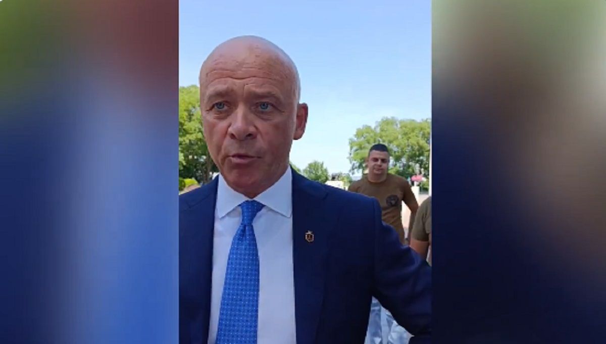 Труханов грубо відповів військовому на питання про пам'ятник Пушкіну