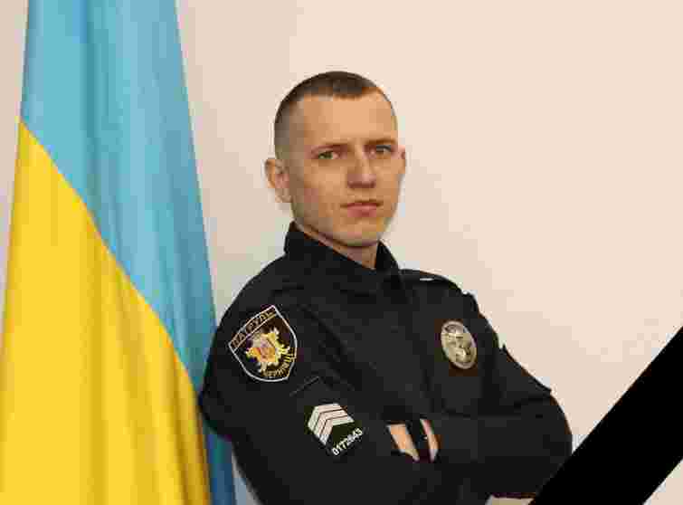 У ДТП на Івано-Франківщині загинув 27-річний патрульний поліцейський з Чернівців