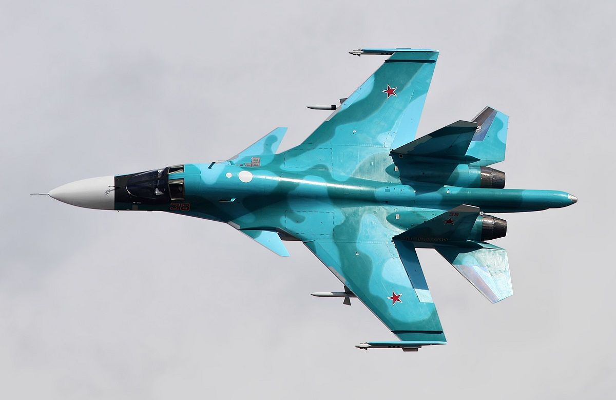 В Росії під час навчального польоту розбився бомбардувальник Су-34 