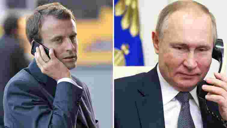 Макрон вперше з 2022 року провів телефонну розмову з Путіним