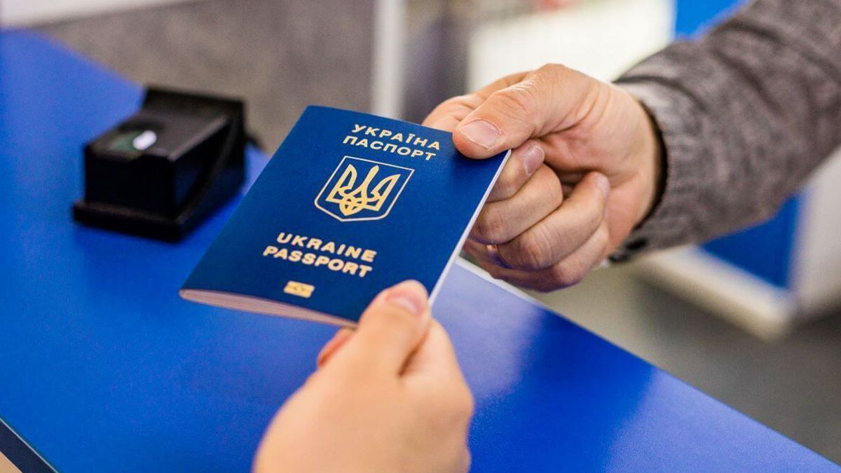 Хто втік за кордон за допомогою системи «Шлях» і Львівської ОВА
