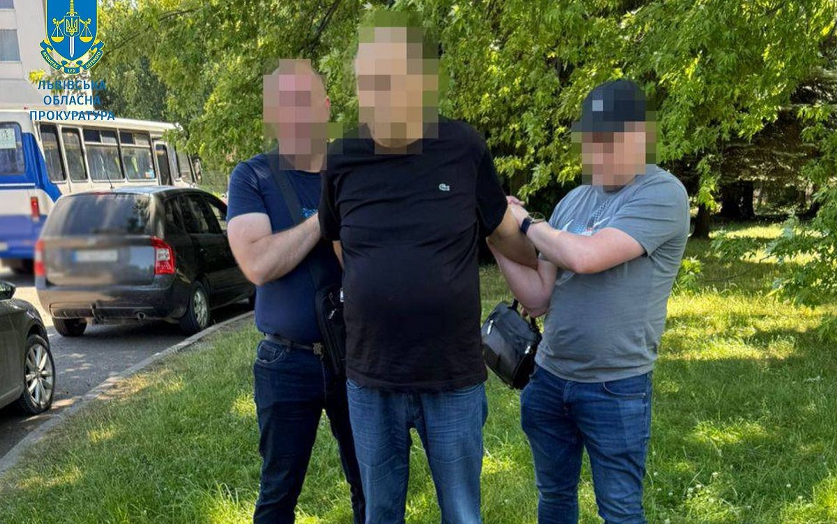 63-річний львів’янин за 2 тис. євро замовив військовому підпал будинку знайомого