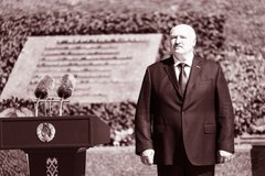 Лукашенко звільняє заручників