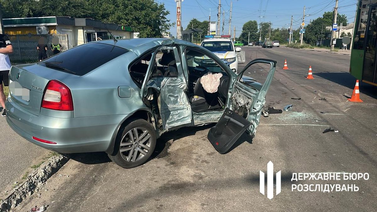 У Житомирі в ДТП за участі п'яного правоохоронця загинула 16-річна дівчина