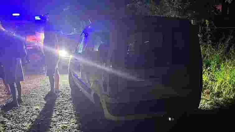 На Прикарпатті під час стрілянини поранили 12-річного хлопця