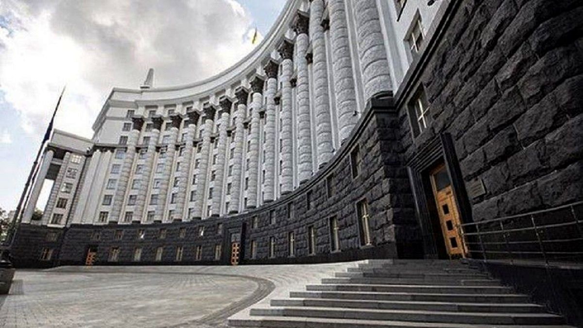 Премʼєр-міністр чи премʼєрміністр: як правильно писати за новим правописом