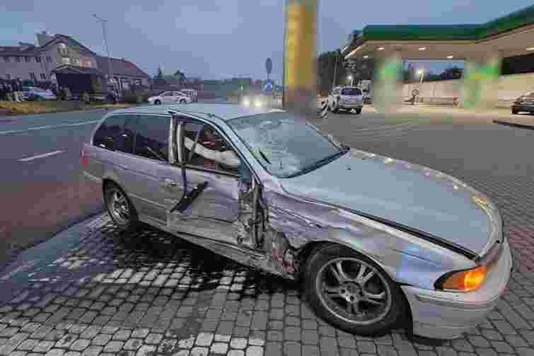 У Луцьку внаслідок зіткнення з BMW загинув 21-річний мотоцикліст 