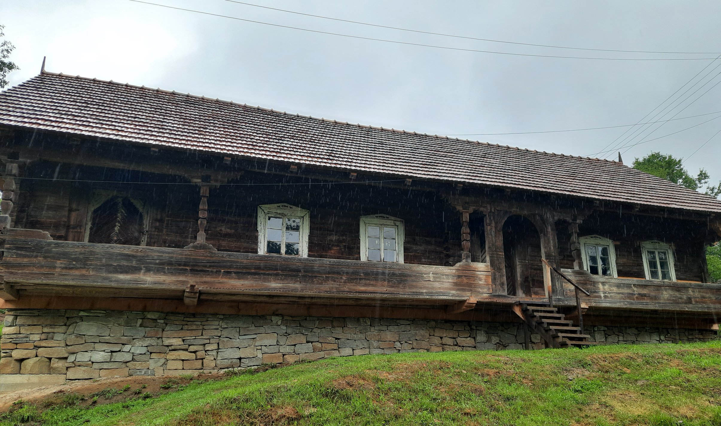 Хата у Глубокім