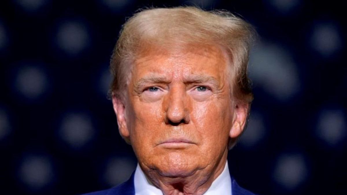 Трамп заявив про запровадження 30% тарифів на імпорт товарів з ЄС