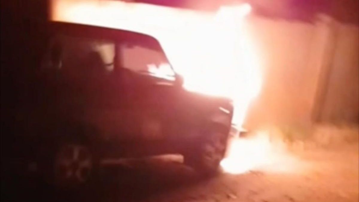 Партизани підірвали автомобіль «кадирівців» у Маріуполі
