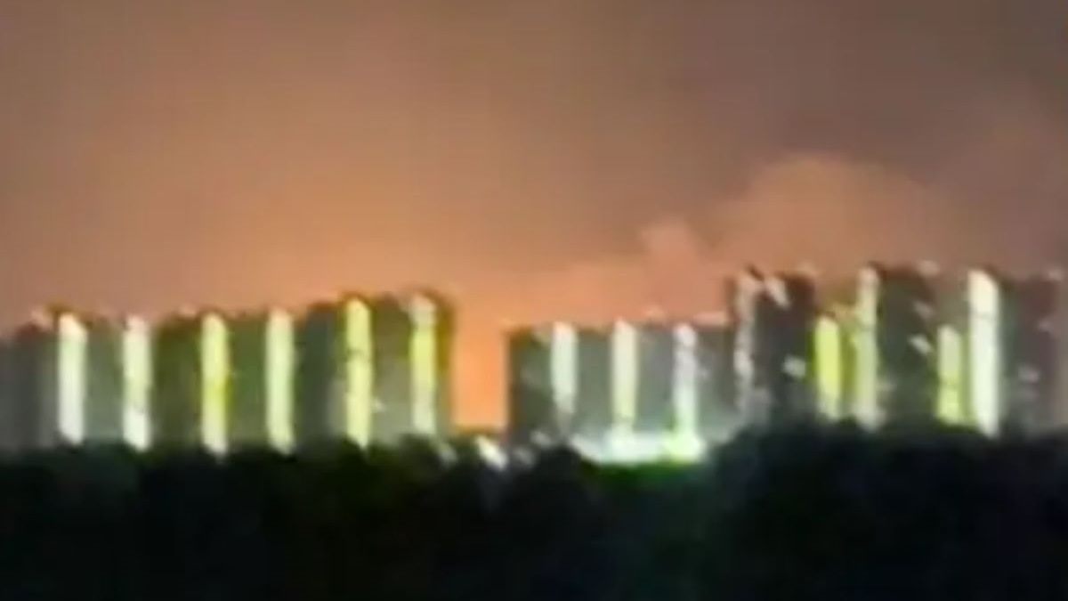 Вночі безпілотники атакували один із найбільших російських нафтопереробних комплексів