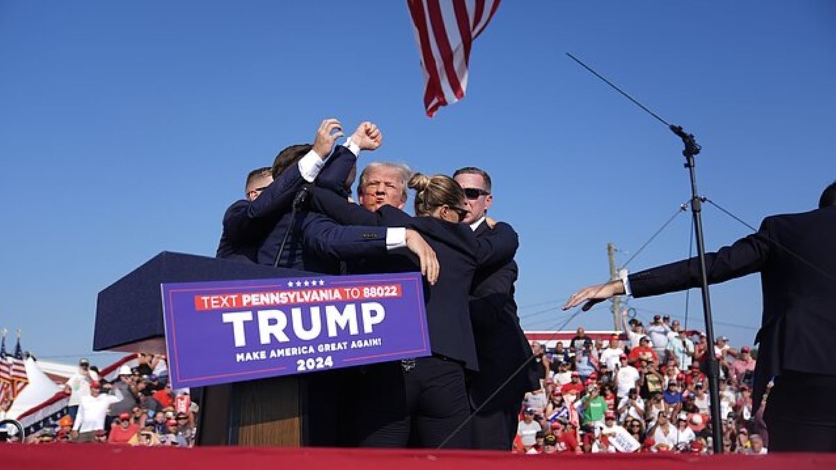 Секретна служба могла знати про замах на Трампа, але не запобігла цьому